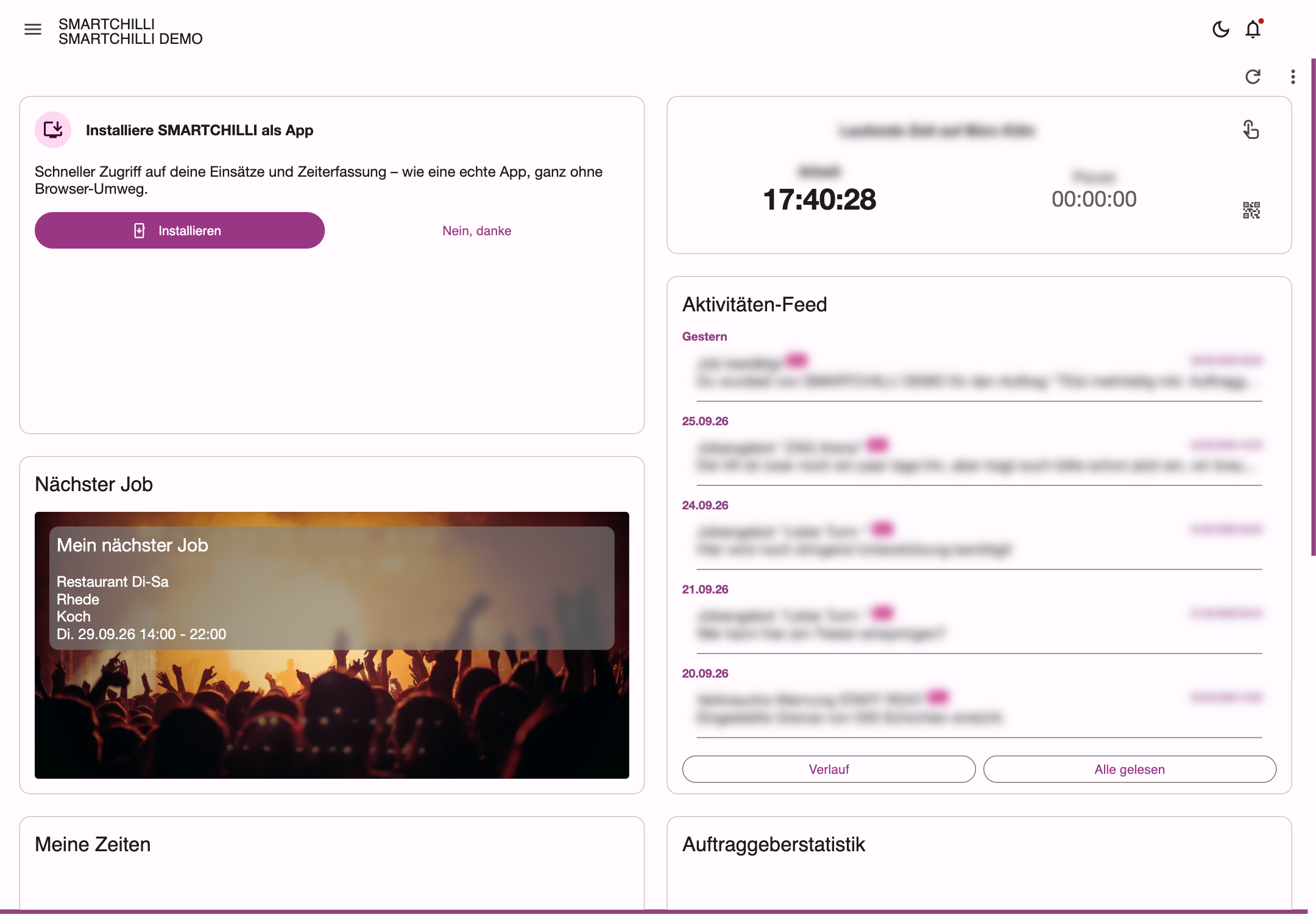 Dashboard mit Karten wie Nächster Job, Aktivitäten-Feed und Zeit buchen