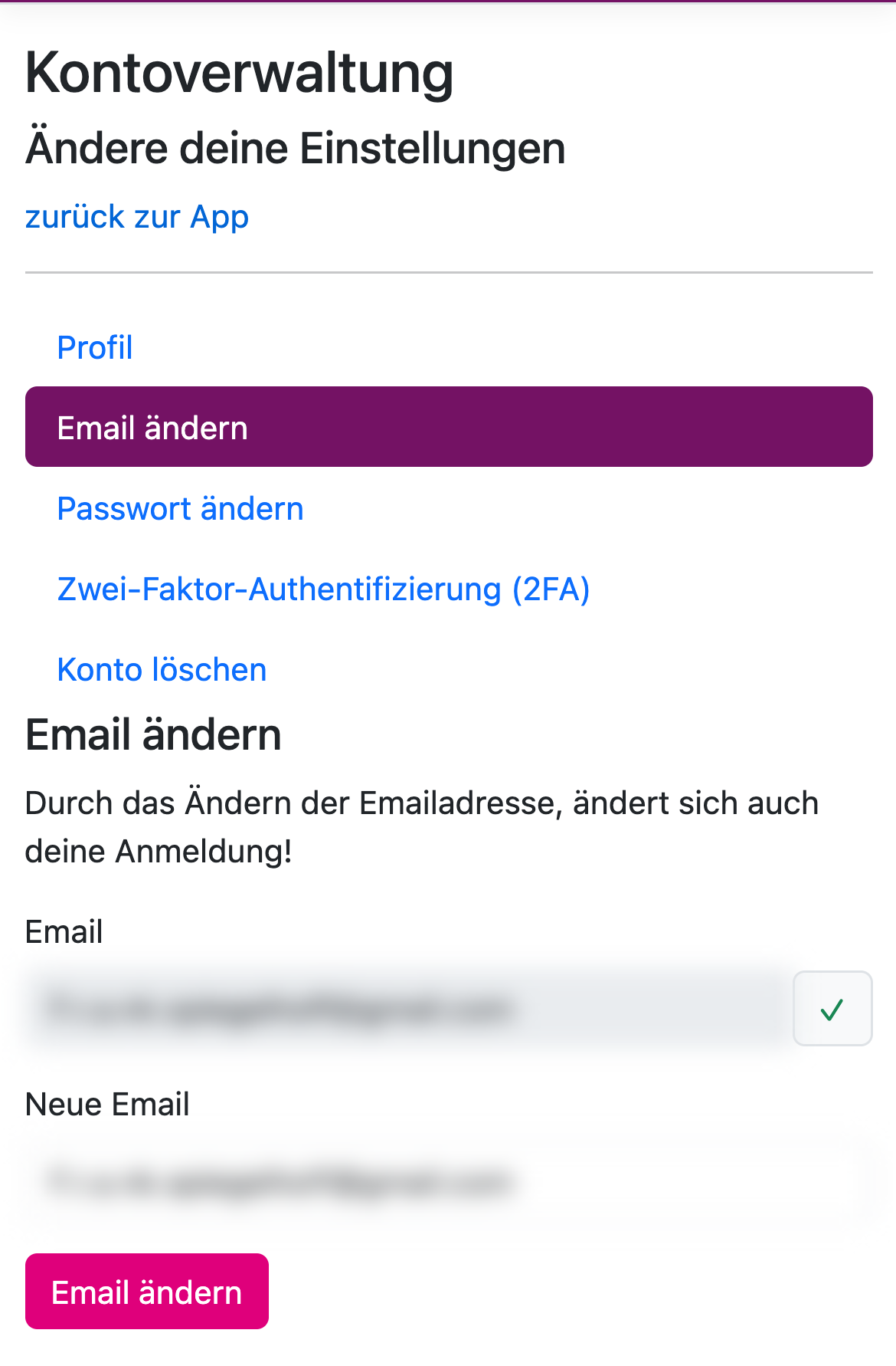 Seite Email ändern mit bisheriger Email, Feld Neue Email und Knopf Email ändern